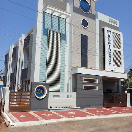 Sr Residency Hotel Tiruchirappalli ภายนอก รูปภาพ